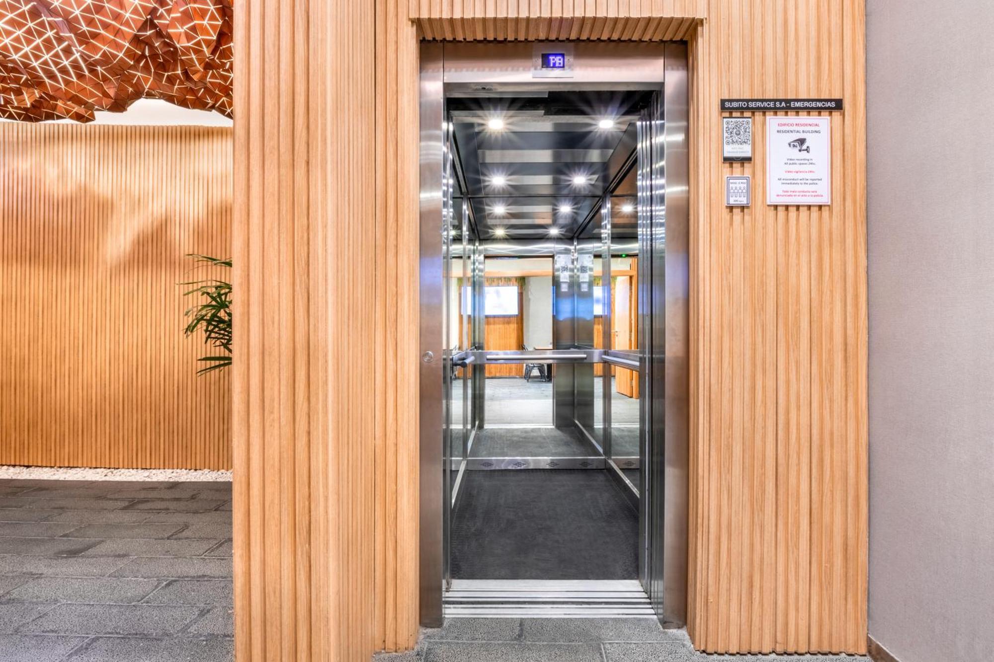 Deluxe Apartments In Palermo - By Buerentals - Buenos Aires — Fotos 1
